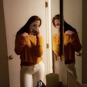 Meet your Posher, Ariel